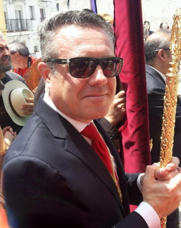 El jardín de la plaza de Marruecos acoge mañana la presentación del libro 'El Paso, una crónica de la gran Ceremonia de Almuñécar' de Javier Zarcos